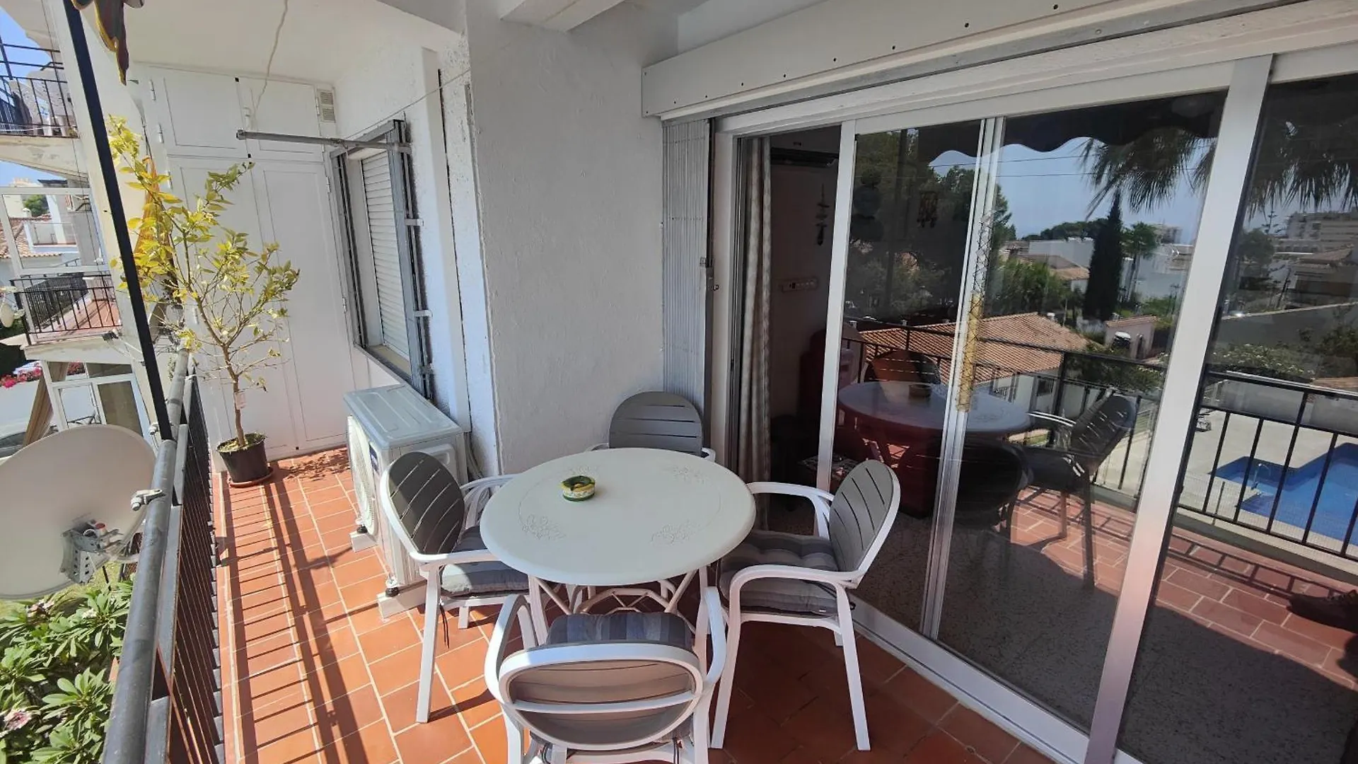 Ap409 - Florida Apartment Nerja